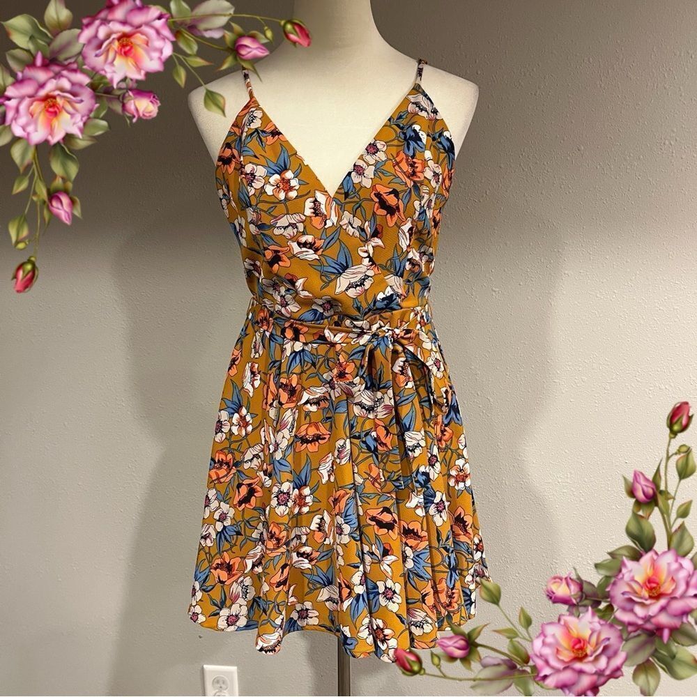 Mustard color Floral fake wrap mini Dress with straps size small - Picture 1 of 14
